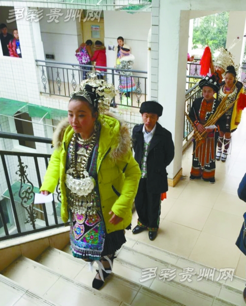 贵州省2015年艺考开考 民族特色专业秀不停